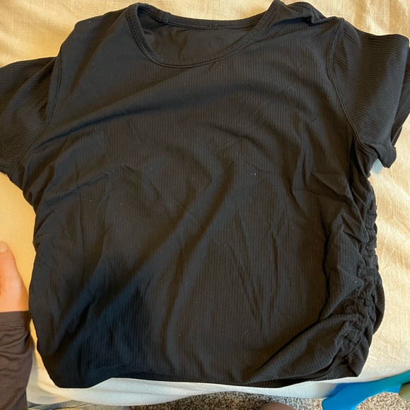 Lululemon Black Ruched Short Sleeve Top - Picture 1 of 3